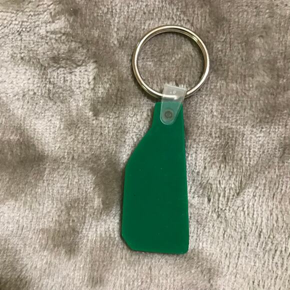 Quaker State Green Keychain - Picture 2 of 3